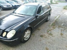 Mercedes E w211 2005 320cdi dovoz SRN prodám veškeré ND