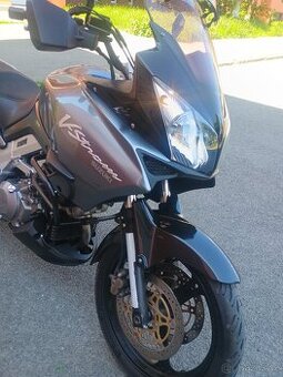Pěkná Suzuki DL1000 V-Strom