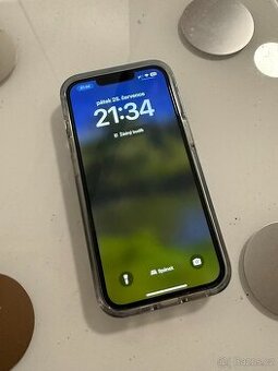 Prodám Apple iPhone 13 Pro 256GB - Světle Modrý - TOP STAV