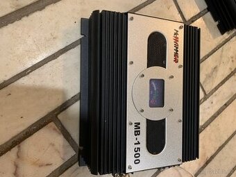 Zesilovač do auta McHammer MB-1500