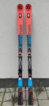 Völkl Racetiger GS 2020 – 185 cm, výborný stav, servisované