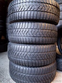 215/55/17 98v Pirelli - zimní pneu 4ks