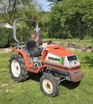 malotraktor Hinomoto CX16