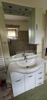 Umyvadlo se skříňkou