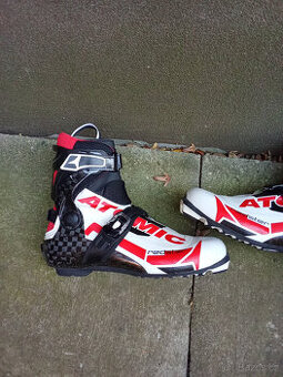 Atomic redster carbon skate, vel. 45.