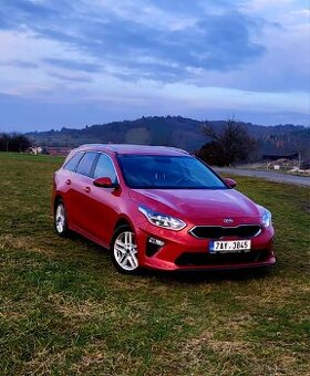 Kia ceed 1.6 CRDI exlusive (ještě v záruce)