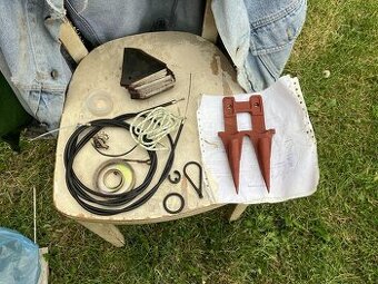 sekačka mf 70 - díly