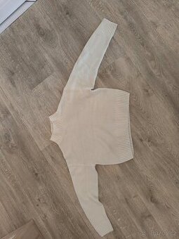 Dívčí svetry vel.146-152