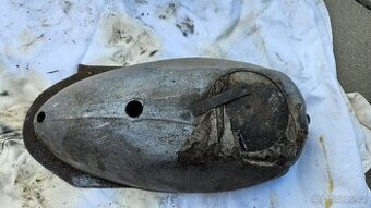 Víko motoru Jawa ČZ