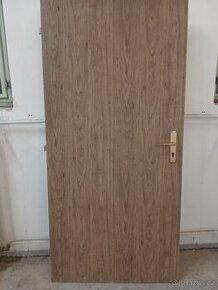 Interierové dveře 90 L dub + zárubně