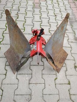 Prodám pluh obracák k Tera Vari systém