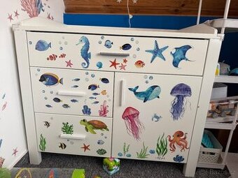 Velký přebalovací pult