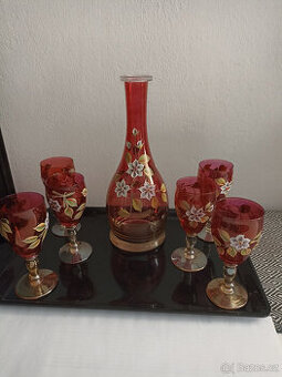 Číše na víno s karafou