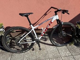 Trek xcaliber 8