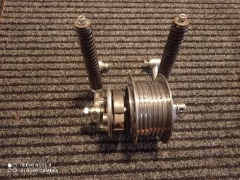 Kola moped Stadion, Jawetta