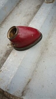 Zadní světlo Jawa Pařez, Pérák