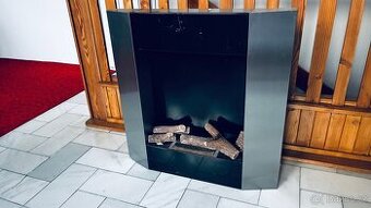 Lihovy krb s dekoraci