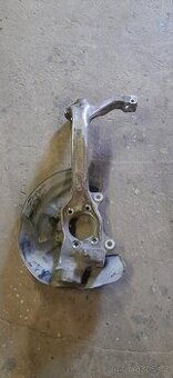 Těhlice / zavěšení kola Audi A6 C6 4F