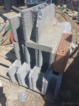 Tvárnice IZOBETON 600x150x250