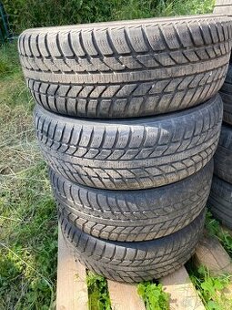 R16 205/55 R16 na diskách 5x112 oreg Vw . Levně