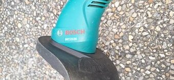 Strunová sekačka (vyžínač) BOSCH ART 23-28
