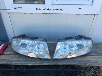 Přední světla škoda super 1