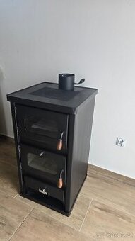 Nová krbová kamna " KOMPAKT " 6 kW ( BULTRON )