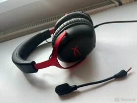 Herní sluchátka - HyperX Cloud III Red