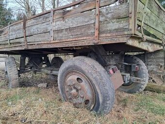 Vlečka za traktor 5t rumun