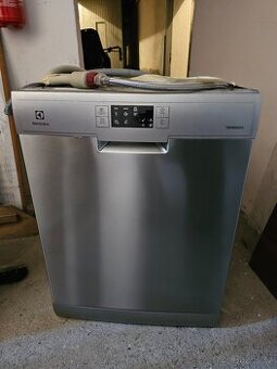 Myčka Electrolux ESF 5542LOX 60cm