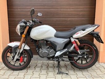 Keeway RKV 125 rok 2019 13.900 km 8 KW