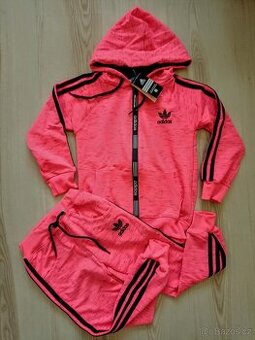 Nová Adidas neonová tepláková souprava