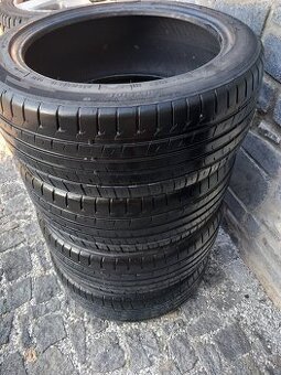 235/45/18 letni pneu 235/45 R18