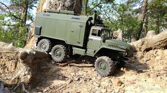 Ural 6x6 RC model