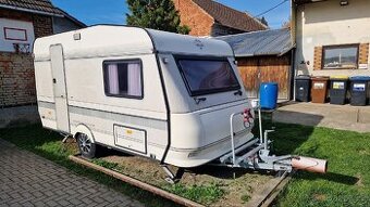 Karavan HOBBY 400 včetně předstanu
