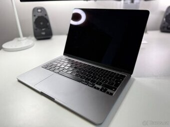 Apple MacBook Air M2 2022 13¨ (8 GB RAM, 256 GB SSD)