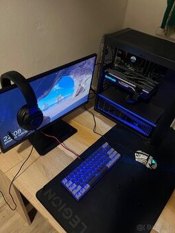 PC intel core i7-6700, AMD Radeon RX 580