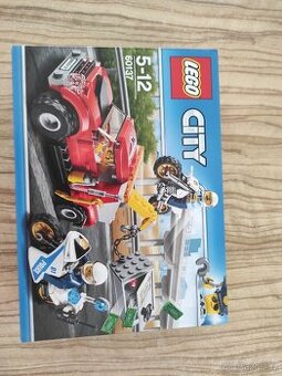 Nové lego city 60137