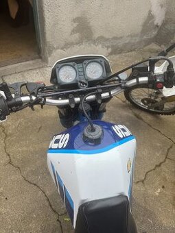Suzuki DR600R 1987 - 1