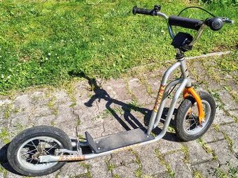Koloběžka F-line 12 pro nejmenší děti