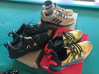 NEW BALANCE, ADIDAS TERREX - VELIKOST 50 - 1