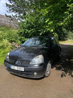 Renault Clio 1.2 na nahradni díly