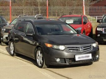 Honda Accord 2.2 i-DTEC , 110 kW nafta, 2009
