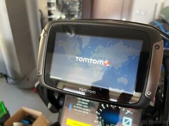 Navigace TomTom