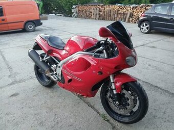 Triumph Daytona T 595