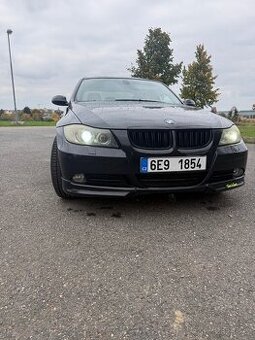 Bmw E90 320i Nová STK