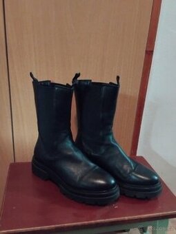 Kozačky zn. Marc O'Polo vel. 39