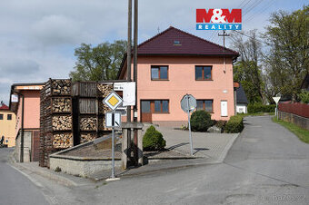 Prodej rodinného domu s výrobní dílnou, 1200 m², Spálov