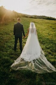 Hladký svatební závoj Poirier