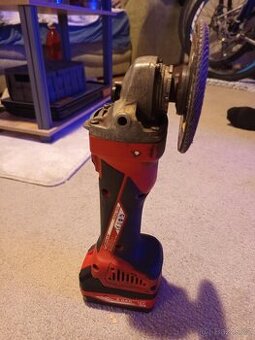 Aku uhlova bruska herman